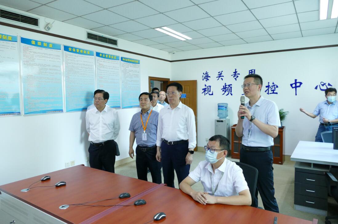 濰坊市委書記江敦濤蒞臨晟綺港儲(chǔ)集團(tuán)調(diào)研，高密市委書記王文琦陪同